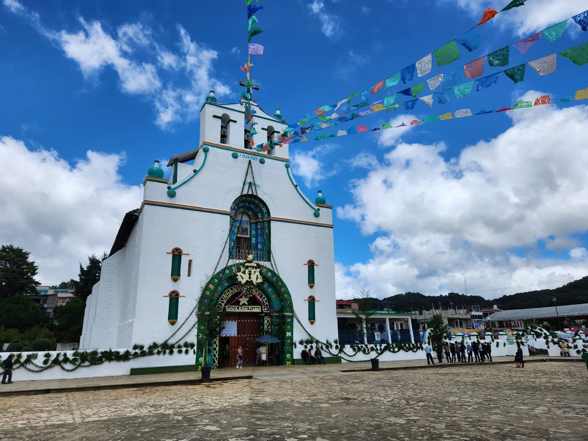San Juan Chamula: Blending Faiths and Traditions